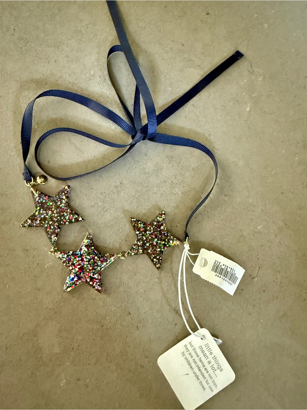 NWT. J.Crew Crewcuts Kids Acrylic Glitter Star Necklace on Ribbon